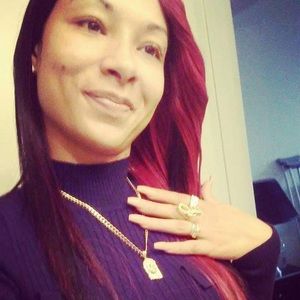 Meet your Posher, Crystal